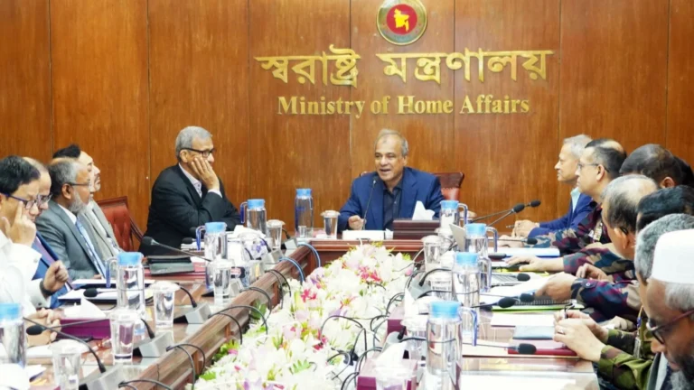 “বিজিবি-বিএসএফ ডিজি পর্যায়ের বৈঠক: ন্যায্য পাওনা আদায়ে অনড় বাংলাদেশ”