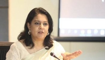 ৬ কমিশনের মেয়াদ আরও এক মাস বাড়ানো হবে: রিজওয়ানা হাসান