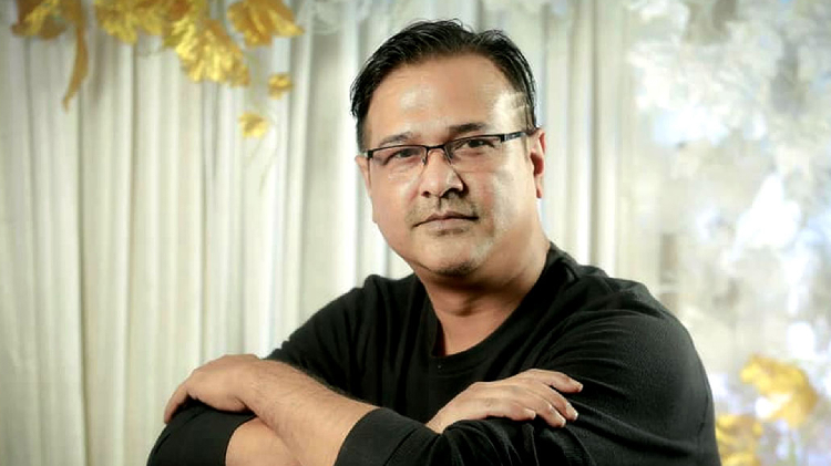 আসিফ আকবর বিএনপির মতের বিপক্ষে জামায়াতের পক্ষে