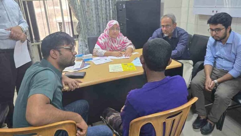 আছিয়ার মৃত্যুতে ভারসাম্য হারানো বাবার পাশে তারেক রহমান