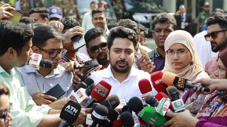 সংস্কারবিহীন নির্বাচন কোনো কাজে দেবে না: নাহিদ ইসলাম