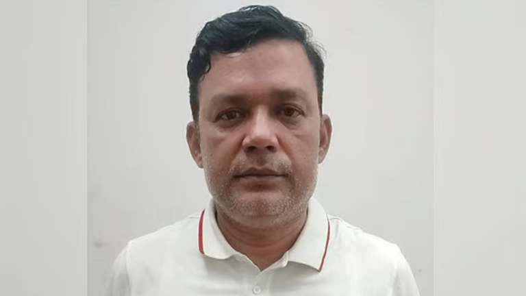 খালেদা জিয়ার ওপর হামলা, সাবেক স্বরাষ্ট্রমন্ত্রীর ‘ক্যাশিয়ার’ গ্রেফতার